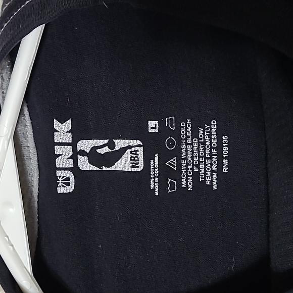 Mens L - Kevin Durant Oklahoma City OKC NBA - Black short sleeve raised graphic - Picture 7 of 7